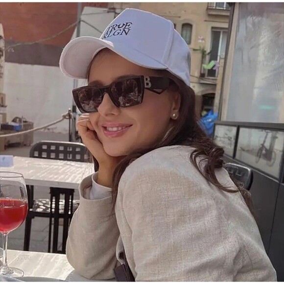 RBRARE 2024 New Fashion Square Sunglasses Women Personality B Word Trend Sunglas - Picture 4 of 8